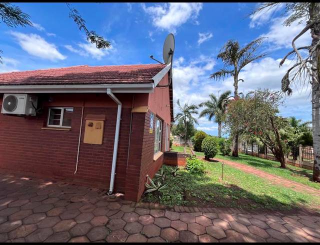 3 BEDROOM HOUSE FOR SALE IN GRANTHAM PARK